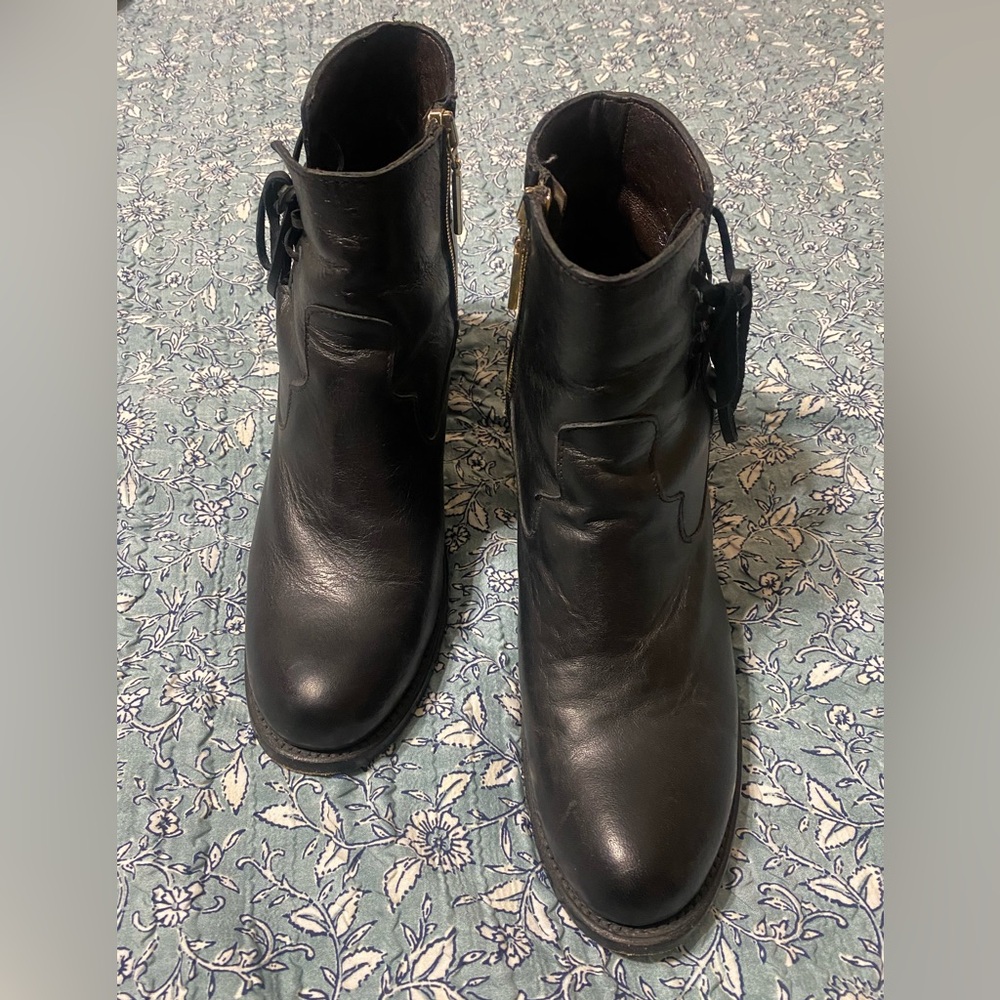 Black leather bootie with side lace accents. Ladies size 9. - Picture 4 of 15